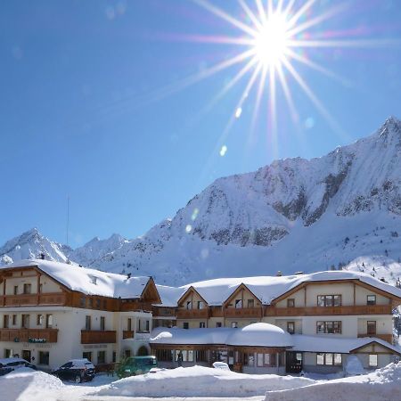 Hotel Gardenia Passo del Tonale Esterno foto